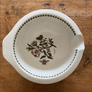 Portmeirion pottery large bowl with handle n spout